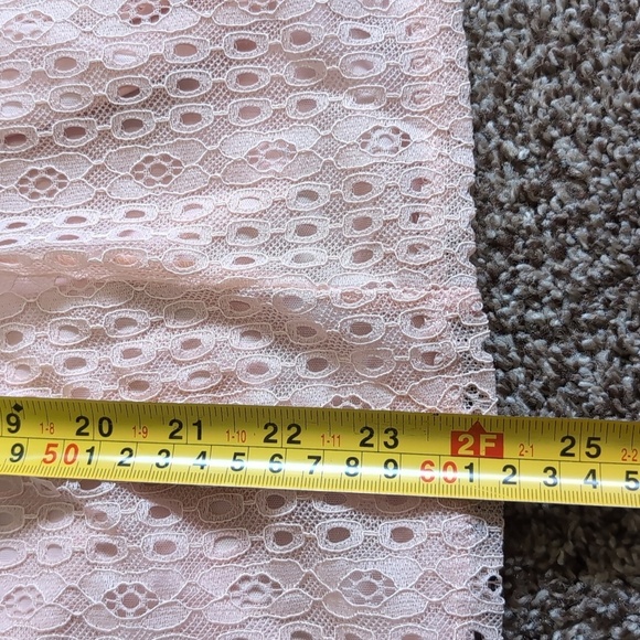 Torrid Women's Off-Shoulder Lace Babydoll Top Pink Stretchy Size 5X - Picture 9 of 11